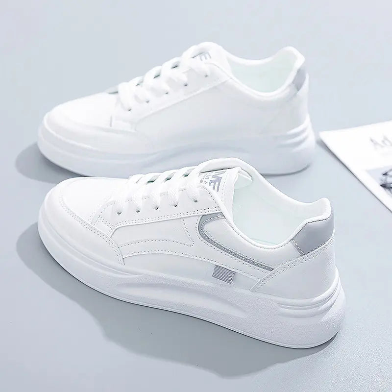 Women's Fashionable Breathable Casual Sports Sneakers
