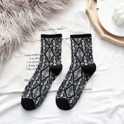 Trendy College Style Cotton Socks